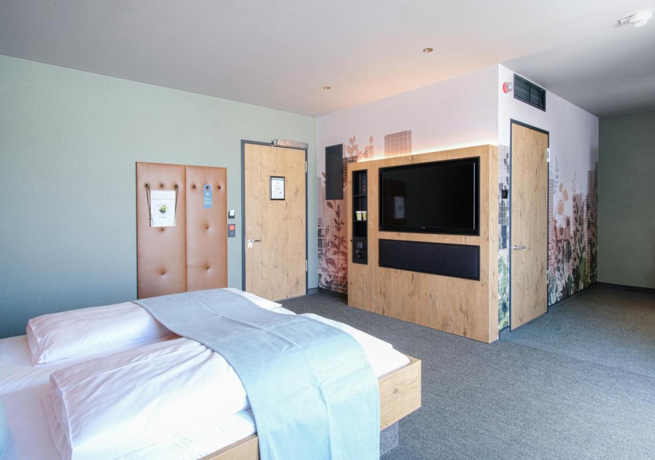 Riku Hotel Göppingen Exteriér fotografie